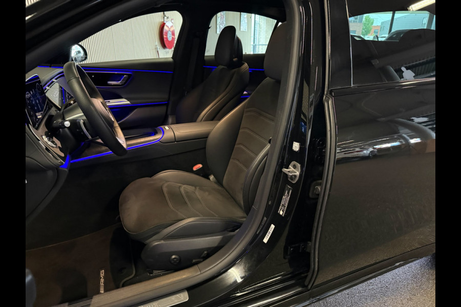Mercedes-Benz E-Klasse 220D AMG STYLING-PANORAMADAK-NIGHT PAKKET-DISTRONIC-DODEHOEK-COMPLEET