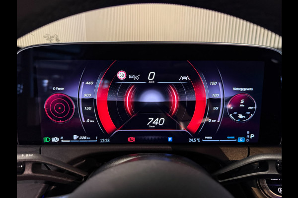 Mercedes-Benz E-Klasse 220D AMG STYLING-PANORAMADAK-NIGHT PAKKET-DISTRONIC-DODEHOEK-COMPLEET
