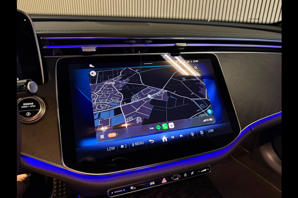 Mercedes-Benz E-Klasse 220D AMG STYLING-PANORAMADAK-NIGHT PAKKET-DISTRONIC-DODEHOEK-COMPLEET