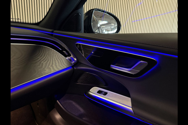 Mercedes-Benz E-Klasse 220D AMG STYLING-PANORAMADAK-NIGHT PAKKET-DISTRONIC-DODEHOEK-COMPLEET