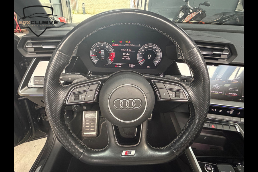 Audi A3 Limousine 30 TFSI S edition S line Pano/Camera/Keyless