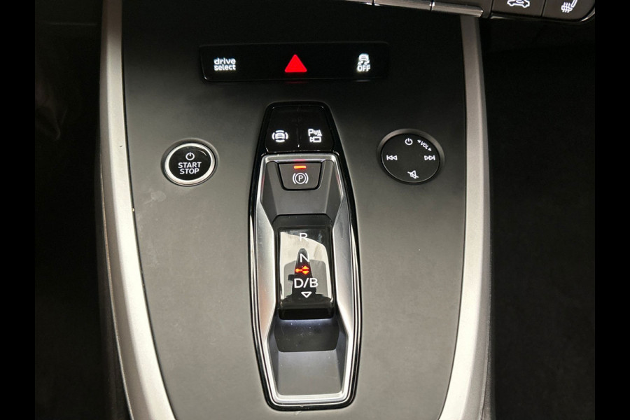 Audi Q4 e-tron 50 quattro Advanced edition 77 kWh | Trekhaak | Head-Up | 93,77 % SOH| Stoelverwarming | Adaptieve Cruise/Control |