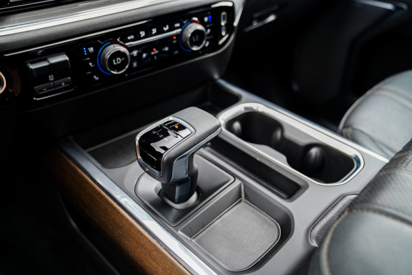 Chevrolet Silverado High Country | Stoelverkoeling | Head Up Display | 360 Camera | Bose | Panorama dak | Memory | Apple Carplay