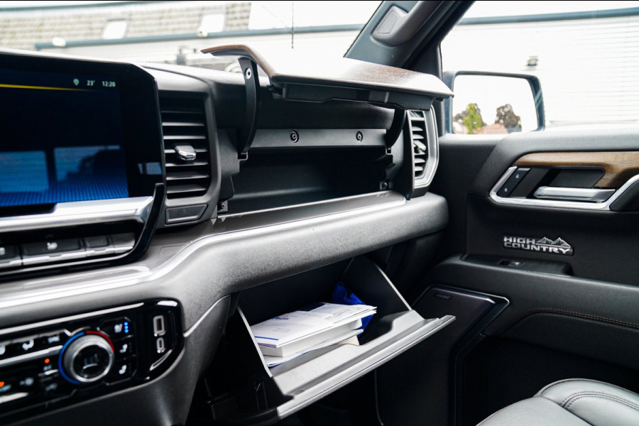 Chevrolet Silverado High Country | Stoelverkoeling | Head Up Display | 360 Camera | Bose | Panorama dak | Memory | Apple Carplay