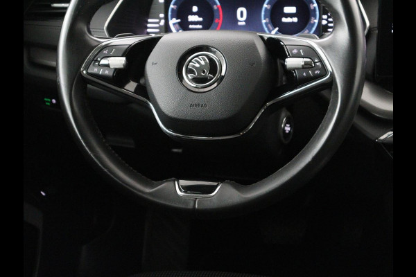 Škoda Octavia Combi 1.0 e-TSI Business Edition | Cruise control | Park assist | Carplay | LED | Cruise control | Park assist | Carplay | Full LED | Climate control | Virtual Dashboard | DAB | Getint glas