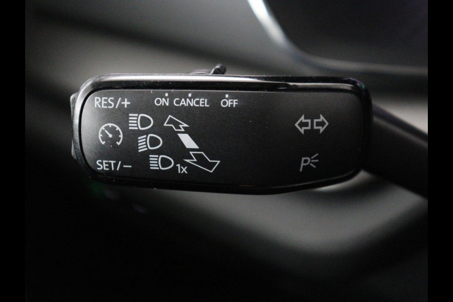 Škoda Octavia Combi 1.0 e-TSI Business Edition | Cruise control | Park assist | Carplay | LED | Cruise control | Park assist | Carplay | Full LED | Climate control | Virtual Dashboard | DAB | Getint glas