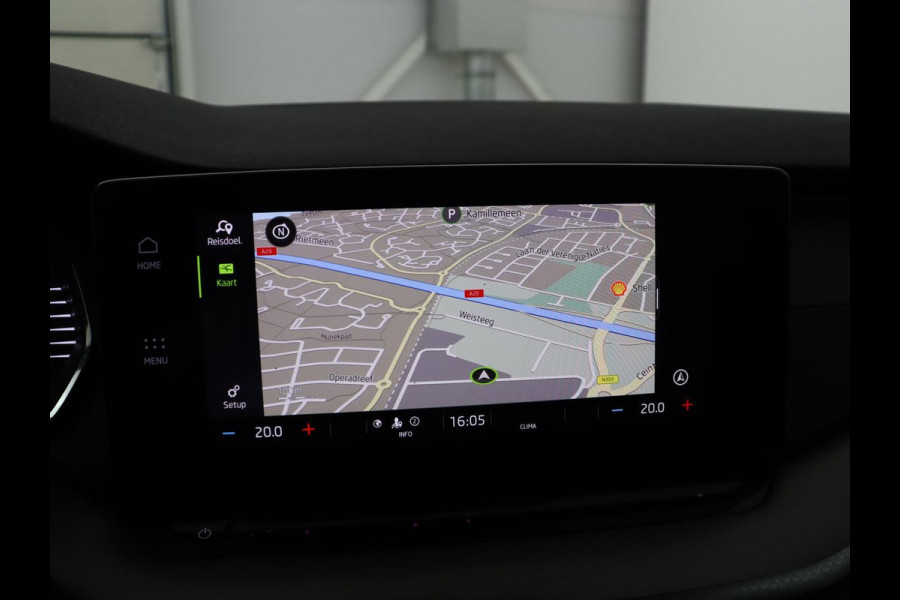 Škoda Octavia Combi 1.0 e-TSI Business Edition | Cruise control | Park assist | Carplay | LED | Cruise control | Park assist | Carplay | Full LED | Climate control | Virtual Dashboard | DAB | Getint glas