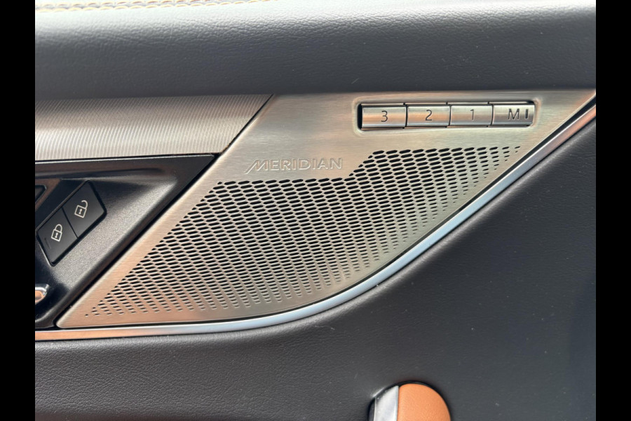 Jaguar F-Pace 2.0 P400e PHEV SE R-Dynamic | Panoramadak | Camera | NL-Auto |