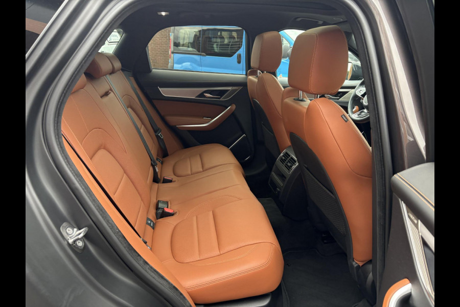 Jaguar F-Pace 2.0 P400e PHEV SE R-Dynamic | Panoramadak | Camera | NL-Auto |