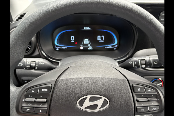Hyundai i10 1.0 Comfort Achteruitrijcamera - Airco - Navigatie - Parkeersensoren achter - Cruise control - Radio - Led verlichting - Fabrieksgarantie