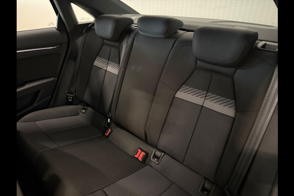 Audi A3 Limousine 35 TFSI Business edition | NAP | ACC | LED | CARPLAY