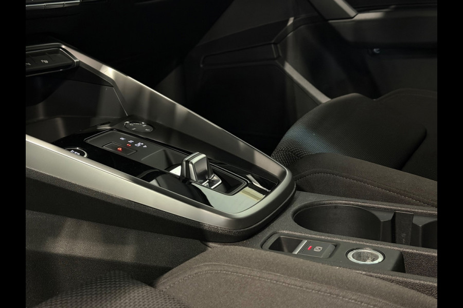 Audi A3 Limousine 35 TFSI Business edition | NAP | ACC | LED | CARPLAY