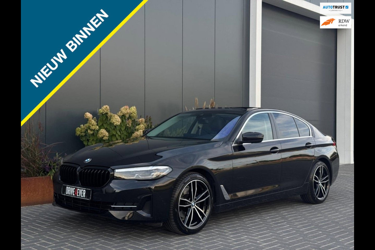 BMW 5 Serie 520i High Executive| Pano | Leder | Cruise