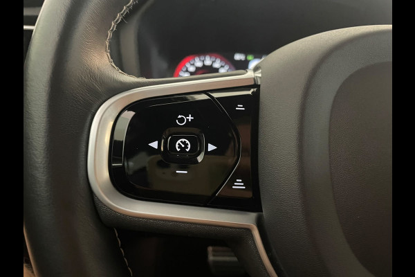 Volvo V60 2.0 B3 R-Design AUTOMAAT AIRCO NAVI CRUISE BLUETOOTH ELEK STOELEN HARMAN KARDON VELGEN CAMERA PRIVACYGLAS NETTE AUTO