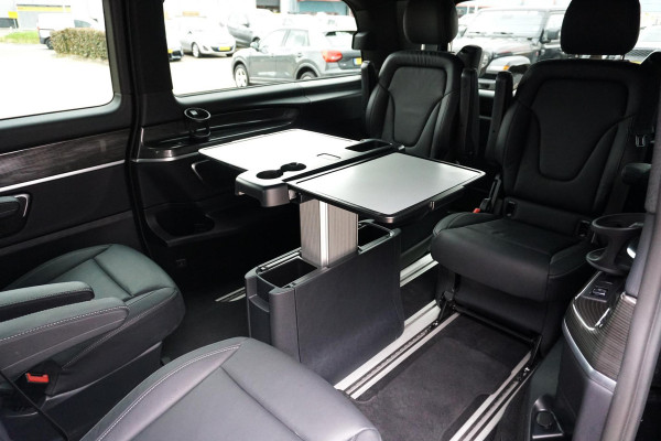 Mercedes-Benz Eqv 300 L3 90 kWh 6-pers lounge + LUCHTVERING / BURMESTER / 360 CAMERA / ELEK. SCHUIFDEUREN