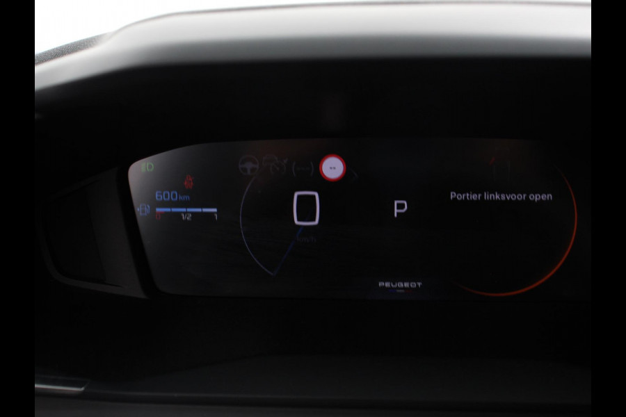 Peugeot 2008 1.2 Allure 136pk Hybrid Automaat Camera 360 Climate control Cruise control Adaptive Stoelverwarming Parkeersensoren Navigatie Apple Carplay/ Android Auto Lichtmetalen velgen Led