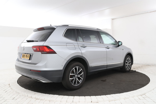 Volkswagen Tiguan Allspace 1.5 TSI Highline Automaat, Leer, Apple carplay,