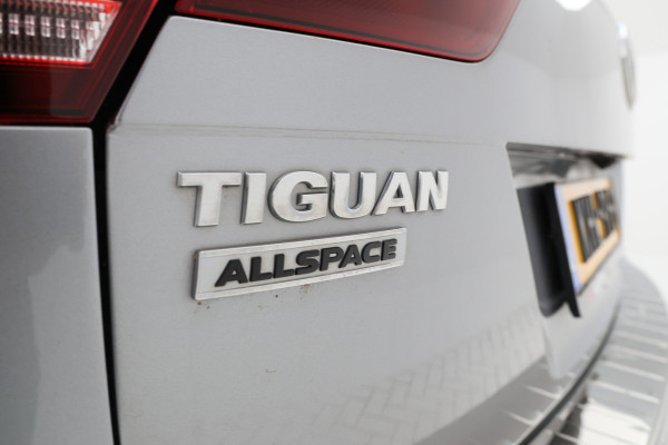 Volkswagen Tiguan Allspace 1.5 TSI Highline Automaat, Leer, Apple carplay,