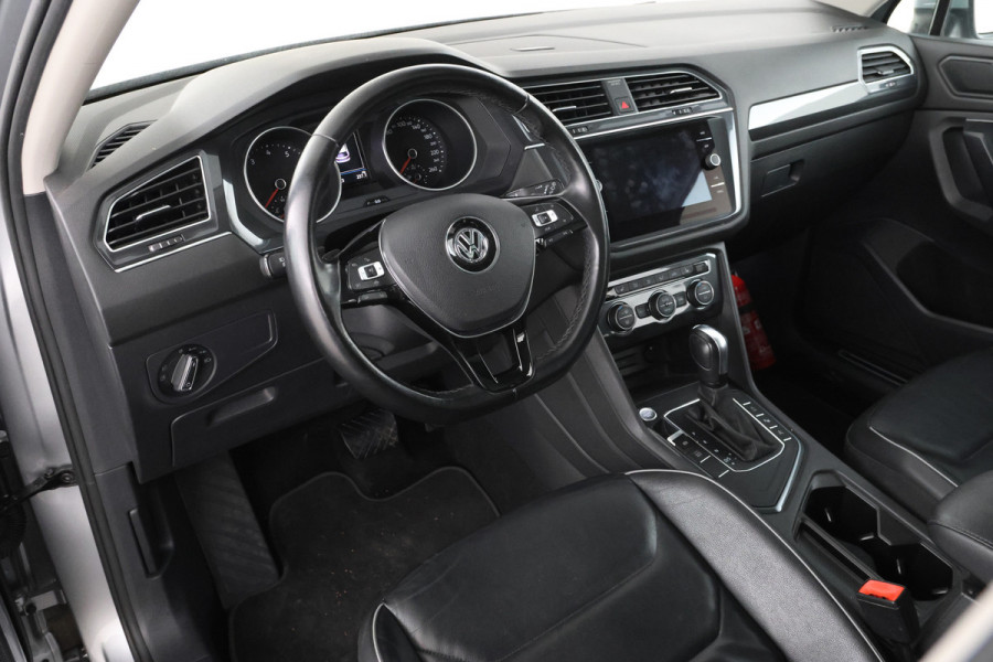Volkswagen Tiguan Allspace 1.5 TSI Highline Automaat, Leer, Apple carplay,