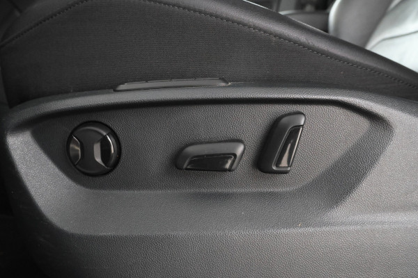 Volkswagen Tiguan Allspace 1.5 TSI Highline Automaat, Leer, Apple carplay,