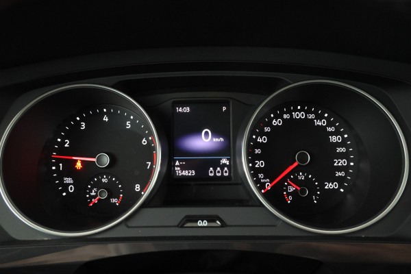 Volkswagen Tiguan Allspace 1.5 TSI Highline Automaat, Leer, Apple carplay,