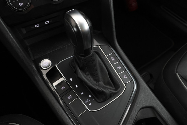 Volkswagen Tiguan Allspace 1.5 TSI Highline Automaat, Leer, Apple carplay,