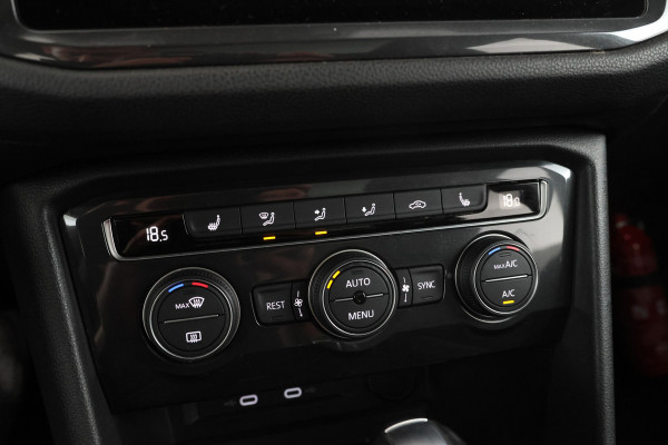 Volkswagen Tiguan Allspace 1.5 TSI Highline Automaat, Leer, Apple carplay,