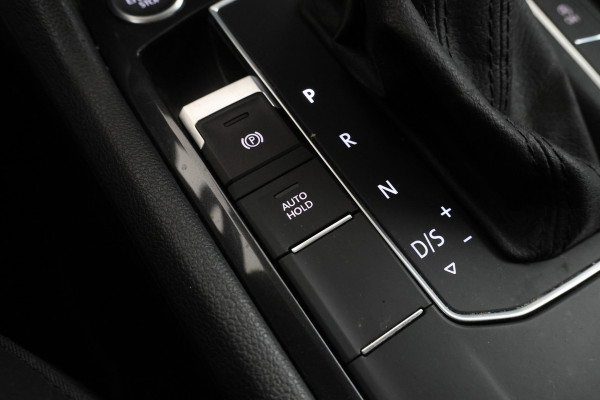 Volkswagen Tiguan Allspace 1.5 TSI Highline Automaat, Leer, Apple carplay,
