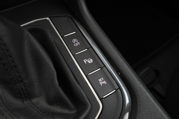 Volkswagen Tiguan Allspace 1.5 TSI Highline Automaat, Leer, Apple carplay,