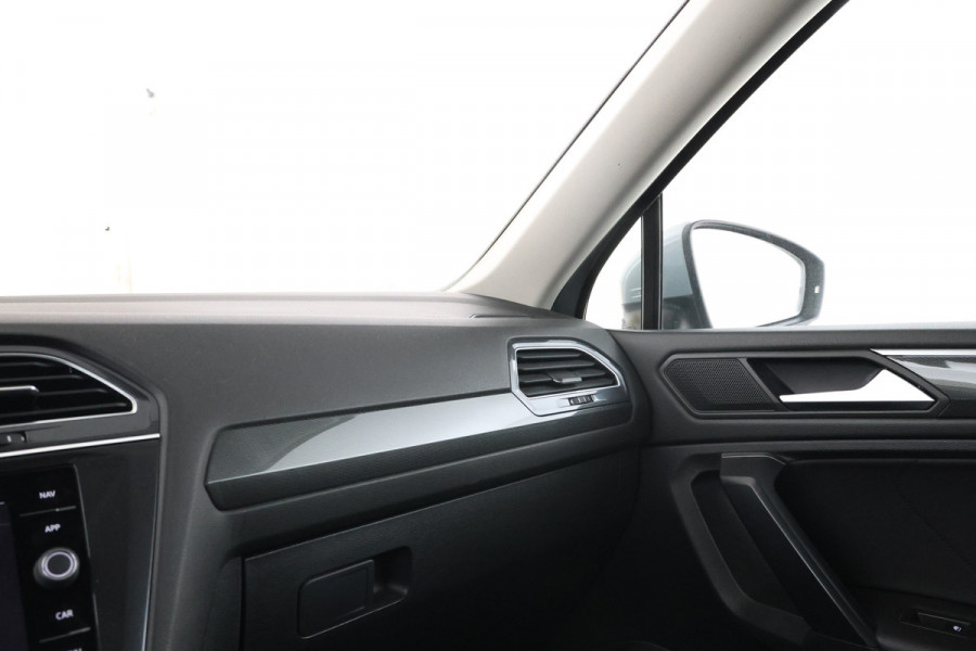 Volkswagen Tiguan Allspace 1.5 TSI Highline Automaat, Leer, Apple carplay,