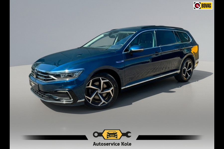 Volkswagen Passat 1.4 TSI PHEV * Panoramadak * Headup display * Dealer onderhouden *