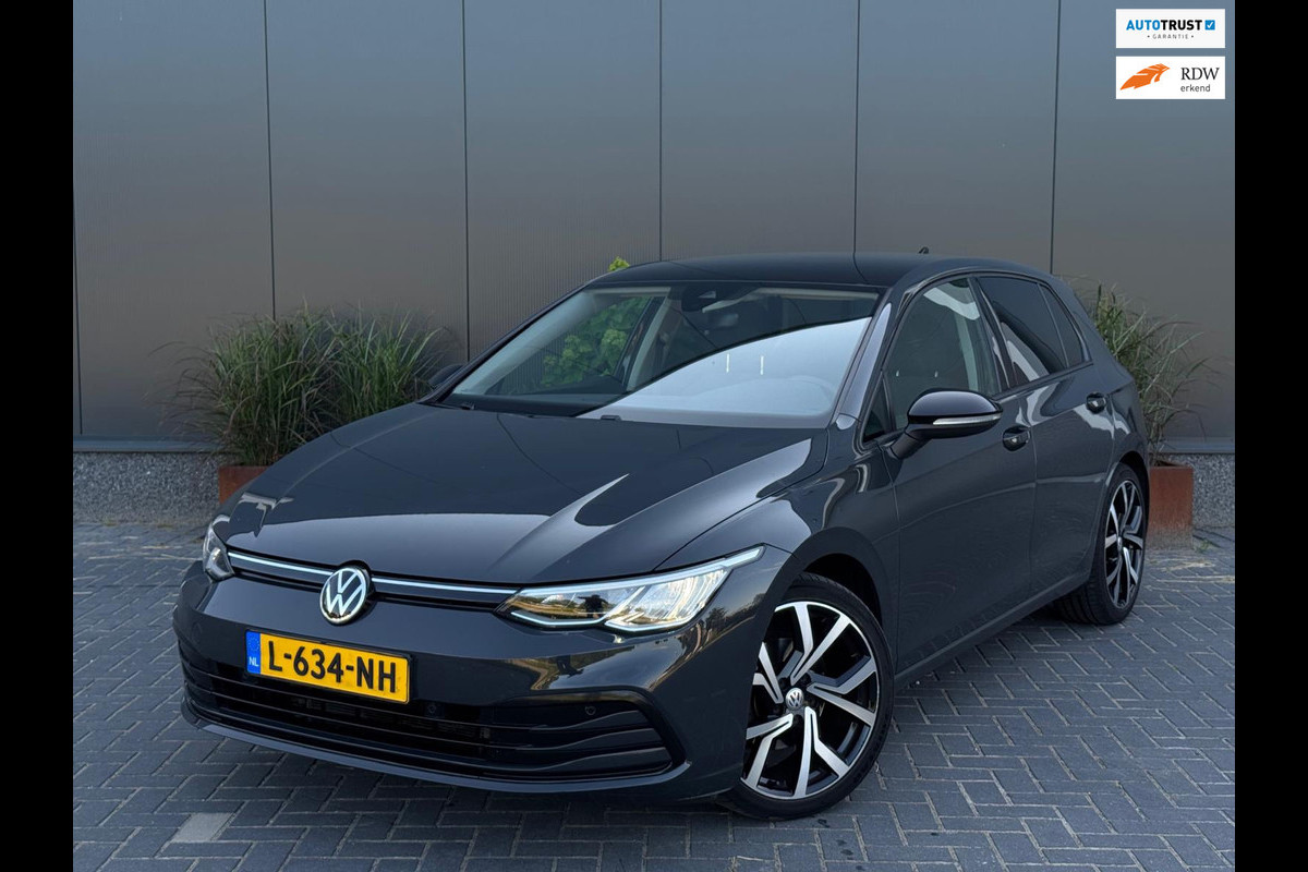 Volkswagen Golf 1.0 eTSI Life AUTO NAVI | CARPLAY | SPORTVELGEN | MF STUUR | CLIMATE