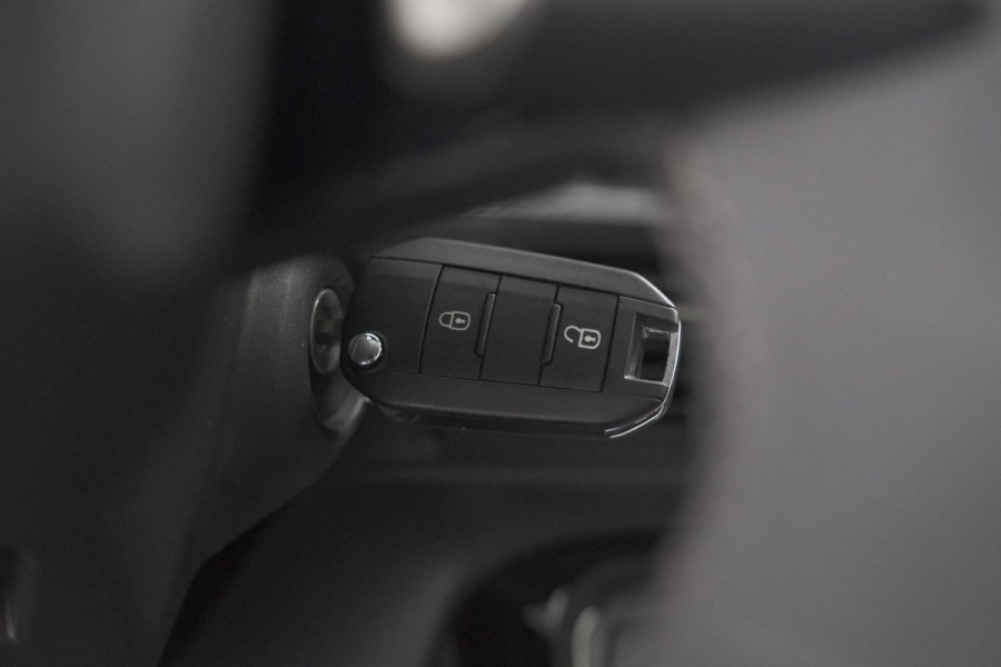 Citroën C3 Aircross 1.2 Hybrid 145pk Max | Camera | Dodehoekdetectie | Navigatie