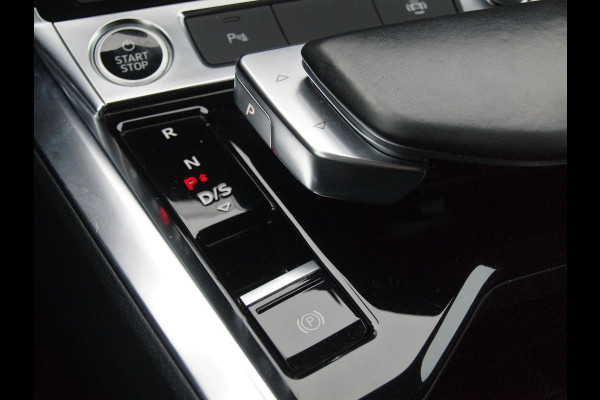Audi e-tron Sportback 55 quattro edition 95 kWh | SOH 92% | DAB | Black Optic | Parkeersensoren | NL-Auto |