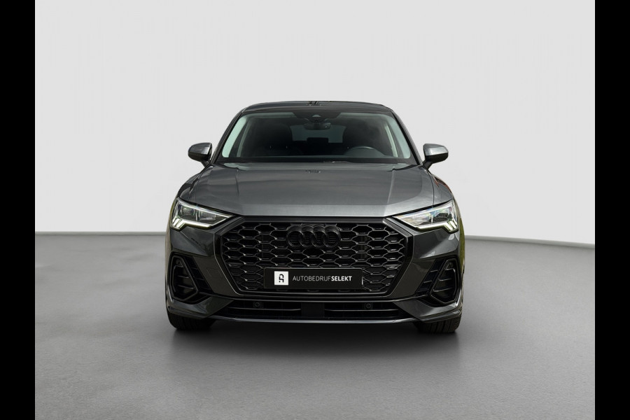 Audi Q3 Sportback 45 TFSI e S-line | Pano | Camera | LED | Black Optic | 20 inch | ACC | Navi | Dealer onderhouden