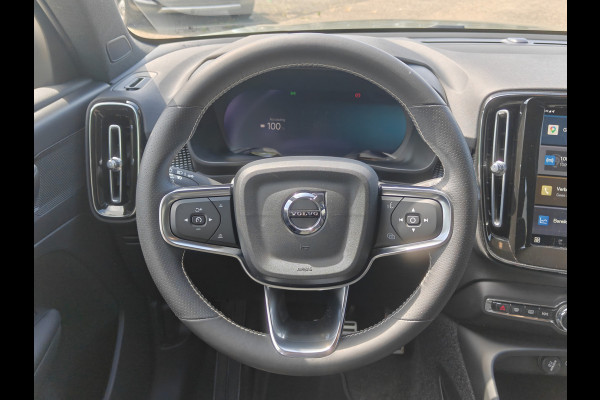 Volvo XC40 P8 AWD 408PK R-Design | SoH 91% | BLIS | PDC V+A | Elektr. Kofferklep | Stoel/Stuur verwarm. | Camera Achter | Carplay |