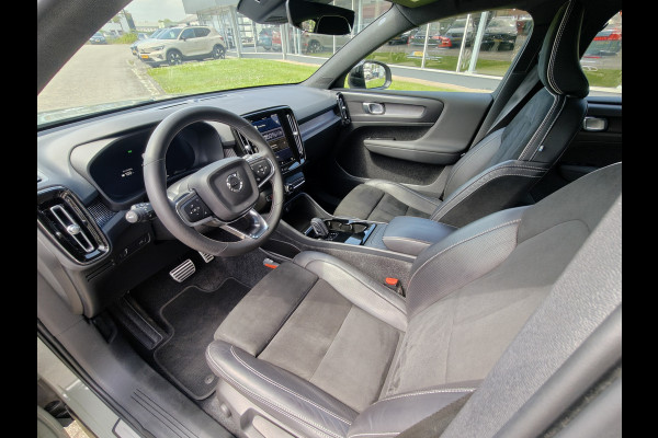 Volvo XC40 P8 AWD 408PK R-Design | SoH 91% | BLIS | PDC V+A | Elektr. Kofferklep | Stoel/Stuur verwarm. | Camera Achter | Carplay |