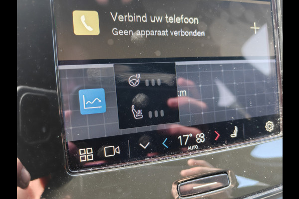 Volvo XC40 P8 AWD 408PK R-Design | SoH 91% | BLIS | PDC V+A | Elektr. Kofferklep | Stoel/Stuur verwarm. | Camera Achter | Carplay |