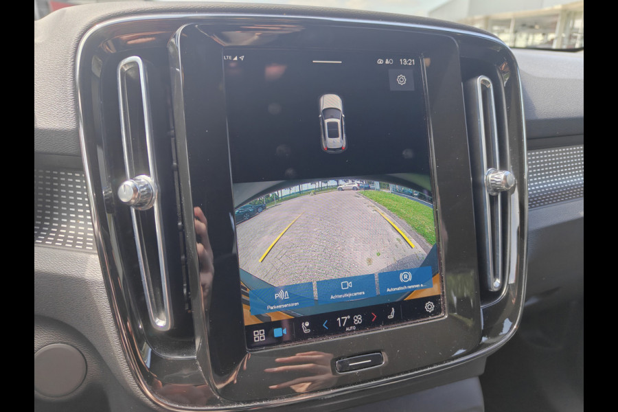 Volvo XC40 P8 AWD 408PK R-Design | SoH 91% | BLIS | PDC V+A | Elektr. Kofferklep | Stoel/Stuur verwarm. | Camera Achter | Carplay |