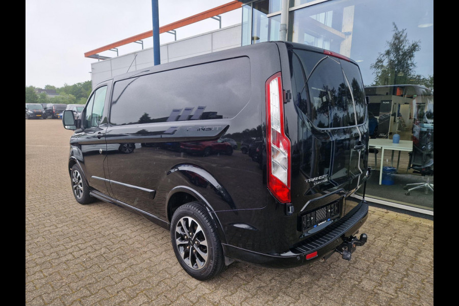 Ford Transit Custom 320 2.0 TDCI L1H1 Sport | 185PK! | ZEER NETTE AUTO! | Bi-Xenon | Winterpack | Navigatie | Camera achter | Led dagrijverlichting | Raptor grille | Leder/stof bekleding