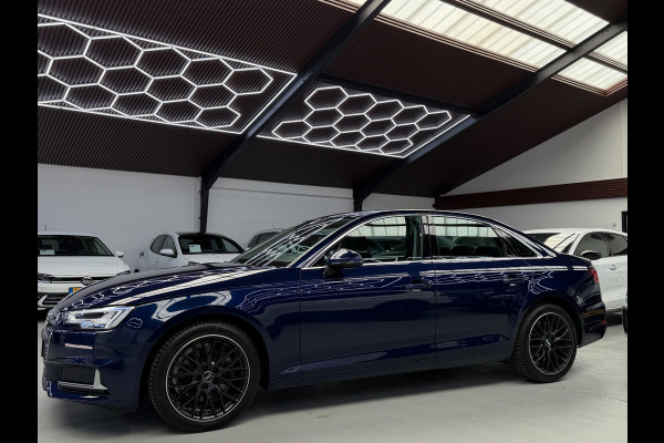 Audi A4 Limousine 35 TFSI Sport Edition Automaat Bluetooth
