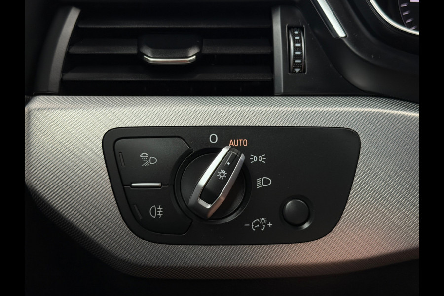 Audi A4 Limousine 35 TFSI Sport Edition Automaat Bluetooth