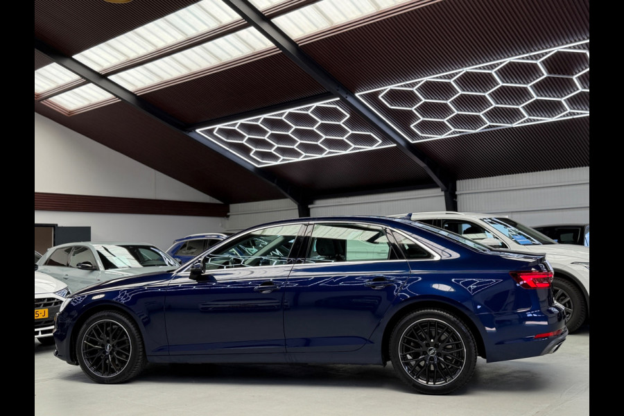 Audi A4 Limousine 35 TFSI Sport Edition Automaat Bluetooth