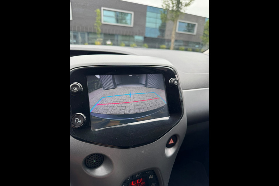 Toyota Aygo 1.0 VVT-i x-joy Nieuwe APK GARANTIE, AUTOMAAT!!!!