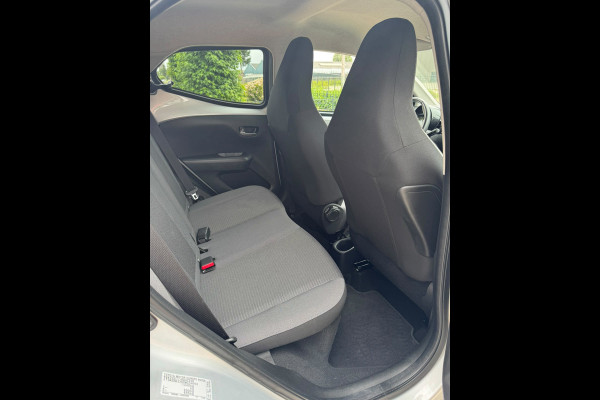 Toyota Aygo 1.0 VVT-i x-joy Nieuwe APK GARANTIE, AUTOMAAT!!!!