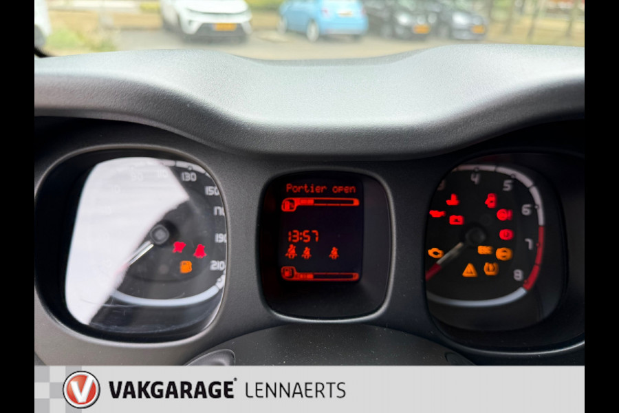 Fiat Panda 1.0 Hybrid City Cross, Rijklaarprijs / 12 mnd Bovag garantie