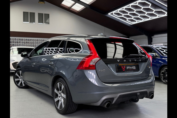 Volvo V60 2.0 T4 R-Design Camera Schuifdak Trekhaak