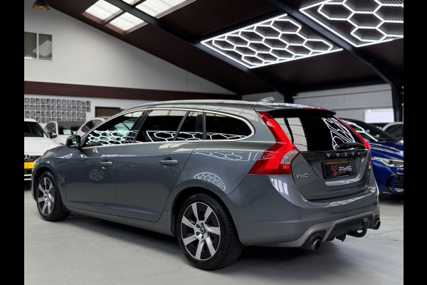 Volvo V60 2.0 T4 R-Design Camera Schuifdak Trekhaak