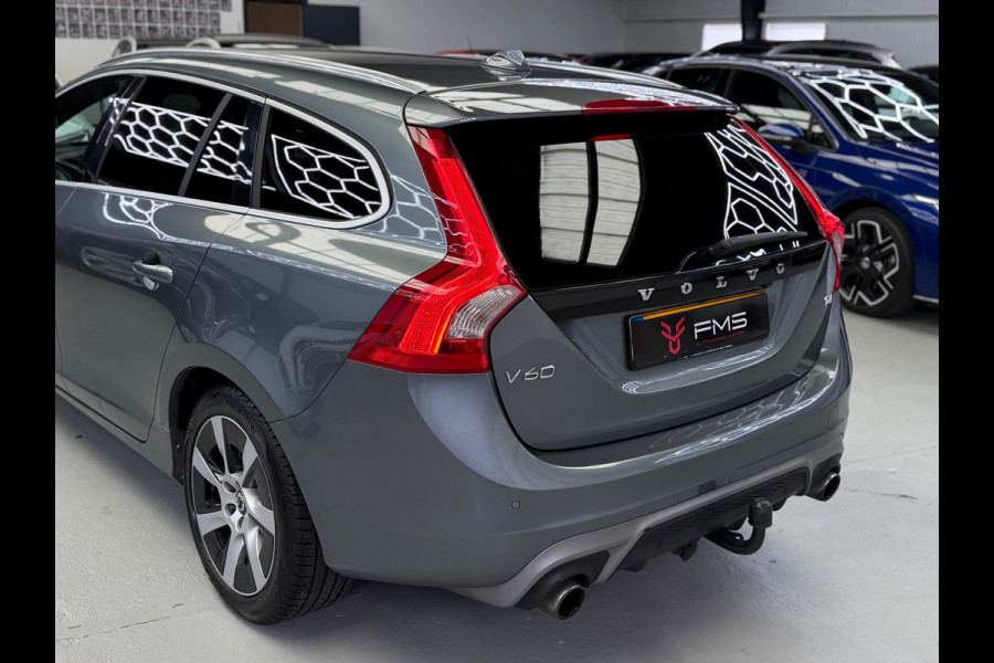 Volvo V60 2.0 T4 R-Design Camera Schuifdak Trekhaak