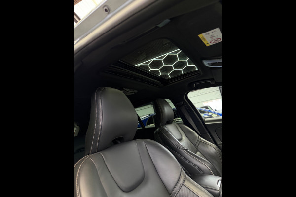 Volvo V60 2.0 T4 R-Design Camera Schuifdak Trekhaak